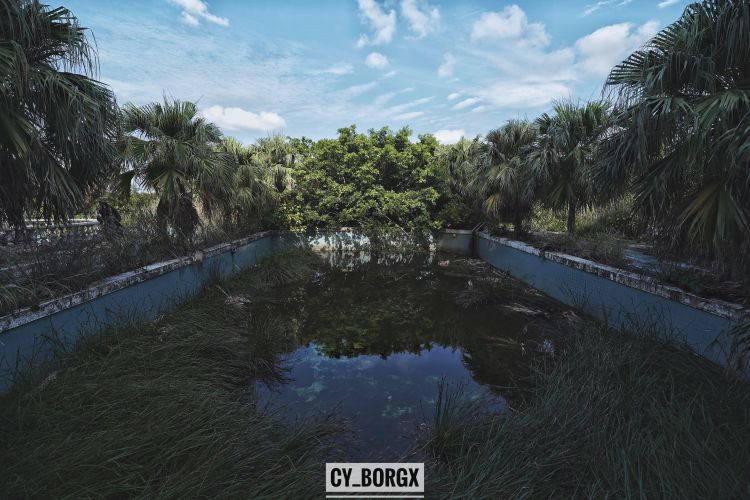 「废墟探索」日本最大废弃饭店:八丈皇家酒店 「废墟探索」日本最大废弃饭店:八丈皇家酒店