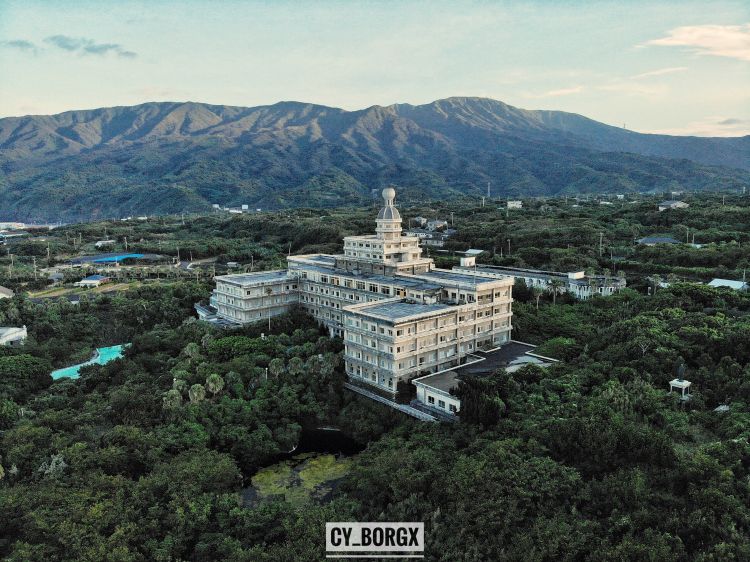 「废墟探索」日本最大废弃饭店:八丈皇家酒店 「废墟探索」日本最大废弃饭店:八丈皇家酒店