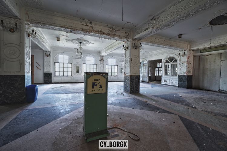 「废墟探索」日本最大废弃饭店:八丈皇家酒店 「废墟探索」日本最大废弃饭店:八丈皇家酒店