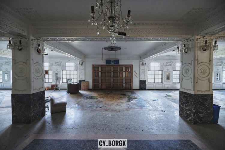 「废墟探索」日本最大废弃饭店:八丈皇家酒店 「废墟探索」日本最大废弃饭店:八丈皇家酒店