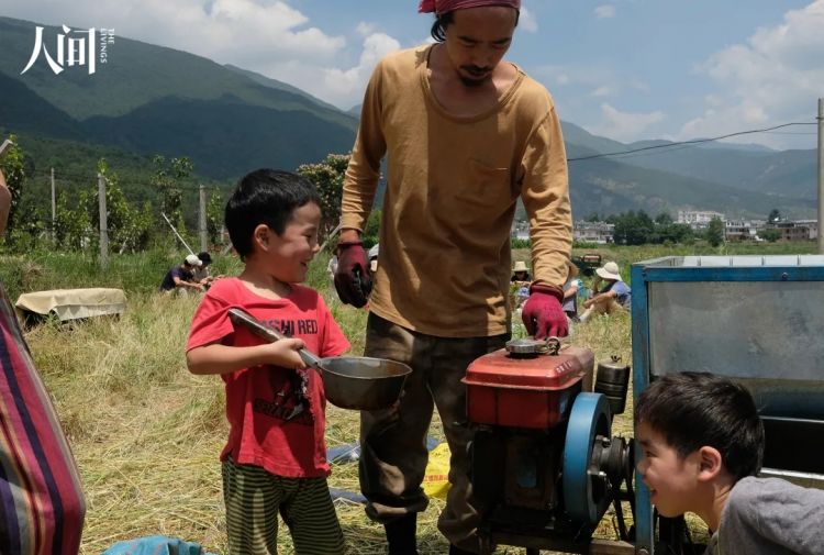 在中国种地的日本嬉皮 在中国种地的日本嬉皮