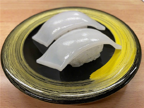 日本妹子用546粒米拼了个寿司,做到一半就生无可恋了… 日本妹子用546粒米拼了个寿司,做到一半就生无可恋了…