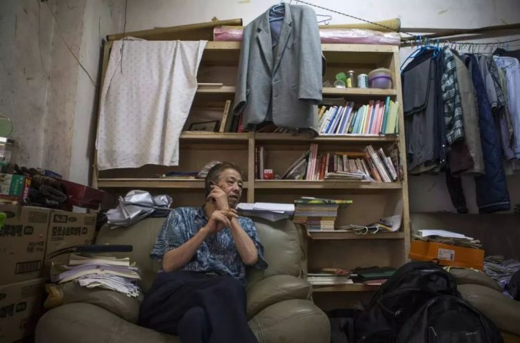 75岁日本老头独居中国,拿3000低薪,却过出了满分人生 75岁日本老头独居中国,拿3000低薪,却过出了满分人生