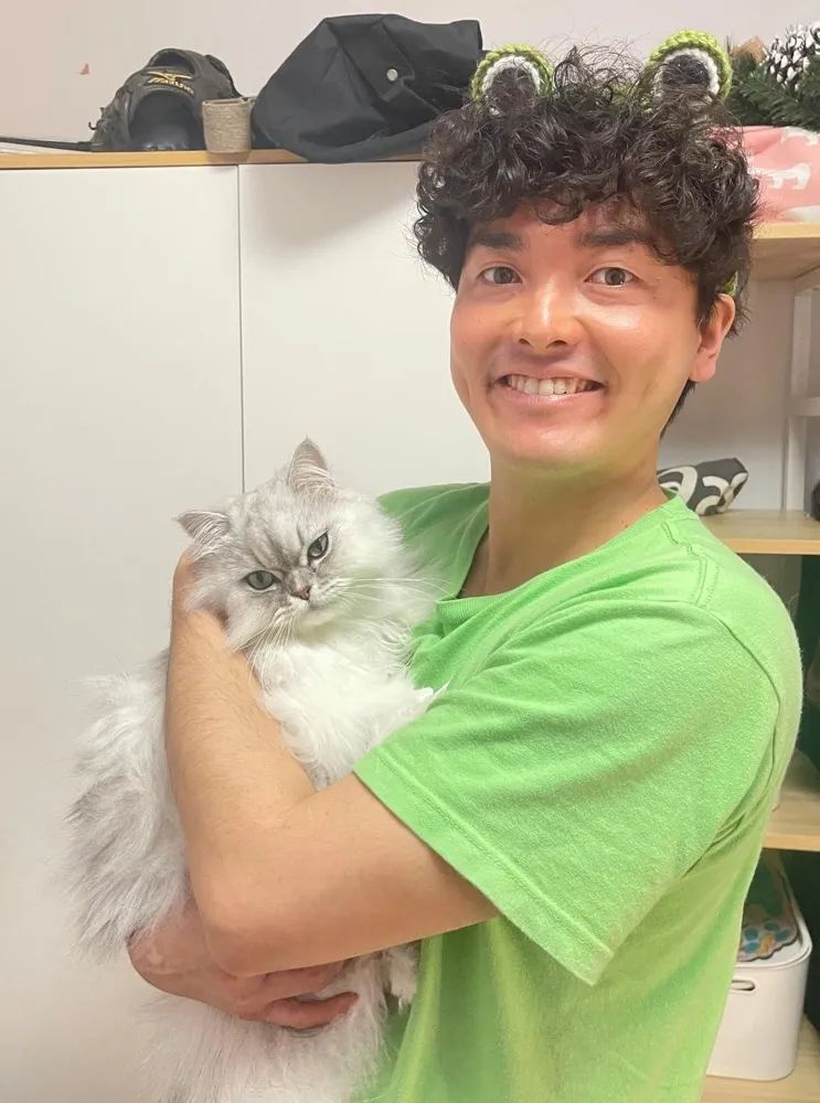 我,90后日本人:在中国参加好声音,吃毛血旺,还娶了中国姑娘... 我,90后日本人:在中国参加好声音,吃毛血旺,还娶了中国姑娘...