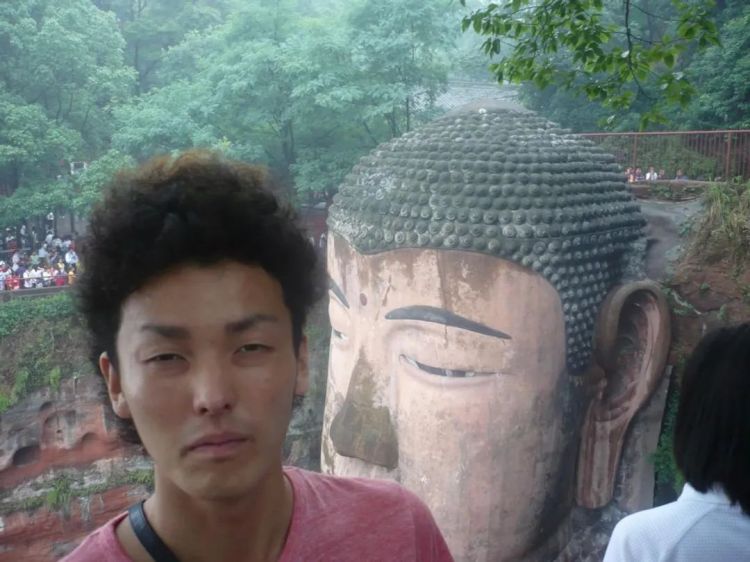 我,90后日本人:在中国参加好声音,吃毛血旺,还娶了中国姑娘... 我,90后日本人:在中国参加好声音,吃毛血旺,还娶了中国姑娘...