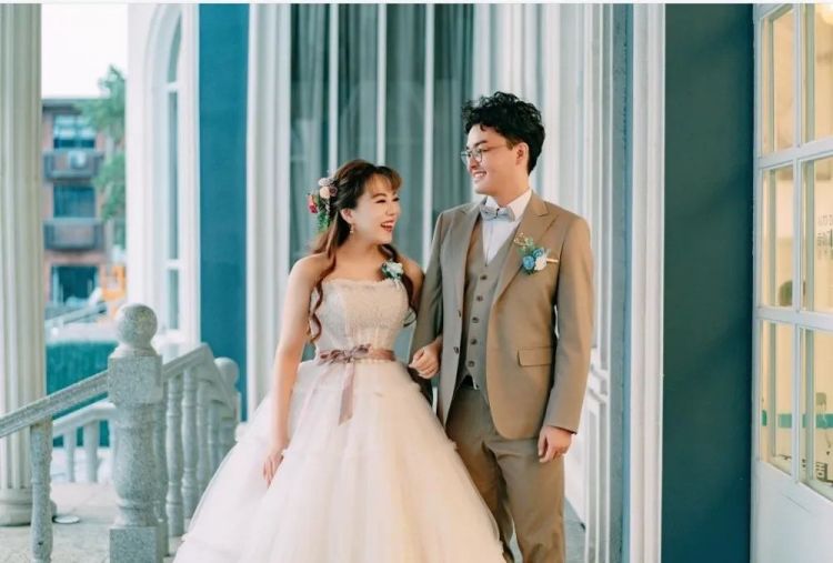 我,90后日本人:在中国参加好声音,吃毛血旺,还娶了中国姑娘... 我,90后日本人:在中国参加好声音,吃毛血旺,还娶了中国姑娘...