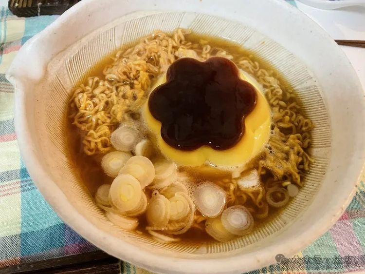 发明草莓麻婆豆腐的硬核狠人，还祸害了多少料理