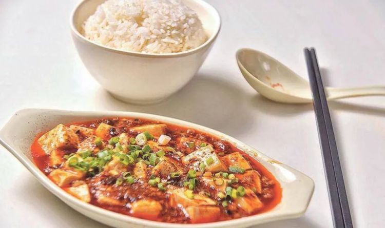 谁把日本料理捧上神坛？