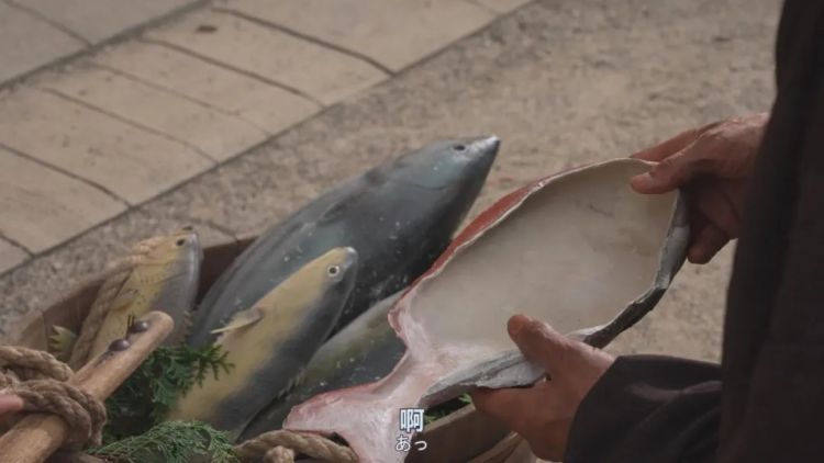 日本票房黑马，笑到妈不认！