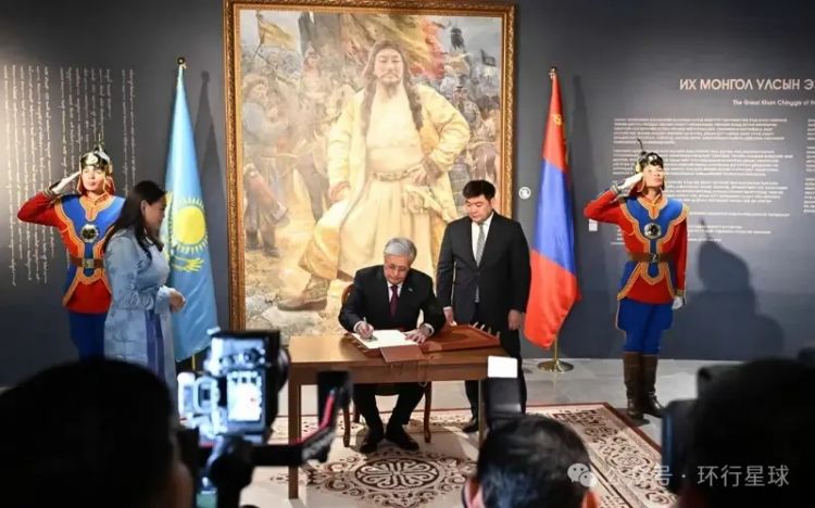 日本天皇的名字,为什么这么丑? 日本天皇的名字,为什么这么丑?