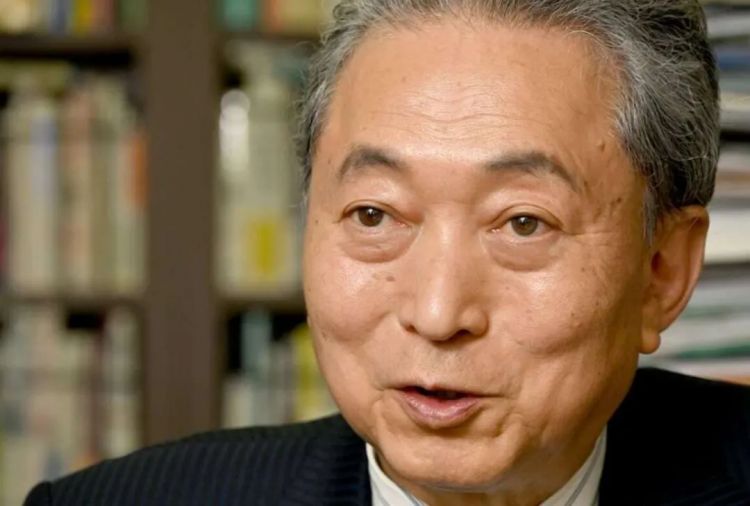 第252期:日本出生人口再创新低;鸠山由纪夫出席九三阅兵;极乐净土组合解散?二宫和也《8号出口》确认引进 | 百通板 第252期:日本出生人口再创新低;鸠山由纪夫出席九三阅兵;极乐净土组合解散?二宫和也《8号出口》确认引进 | 百通板