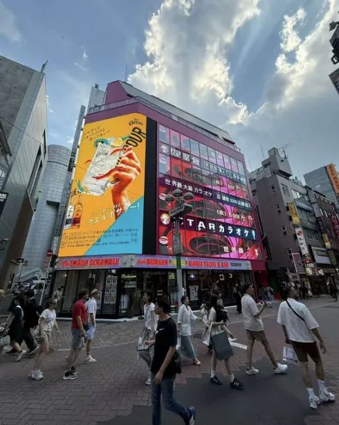 一家来自中国的品牌在东京“杀”疯了,去过的人纷纷表示“简直是降维打击...” 一家来自中国的品牌在东京“杀”疯了,去过的人纷纷表示“简直是降维打击...”