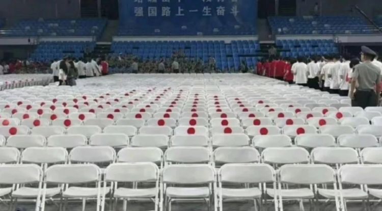 武汉大学又被骂上热搜，这次是因为日本?