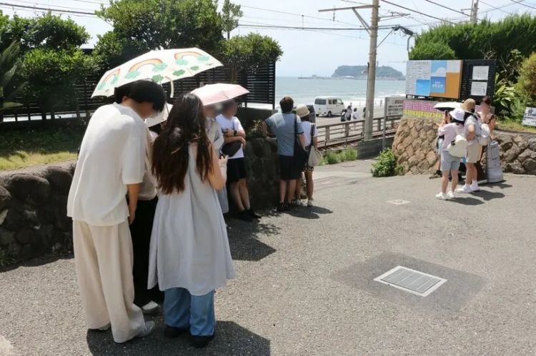 灌篮高手打卡地成公共厕所,连寺庙都不放过? 灌篮高手打卡地成公共厕所,连寺庙都不放过?