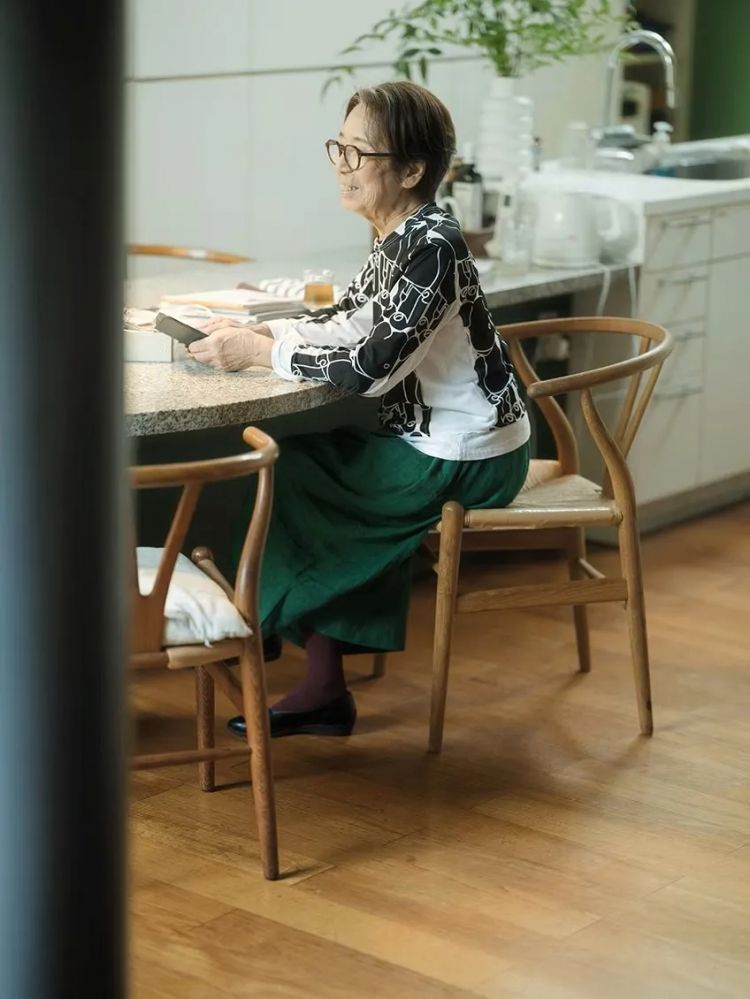 当1.5亿中国人选择独居,你准备好了吗?日本的今天就是我们的明天 当1.5亿中国人选择独居,你准备好了吗?日本的今天就是我们的明天